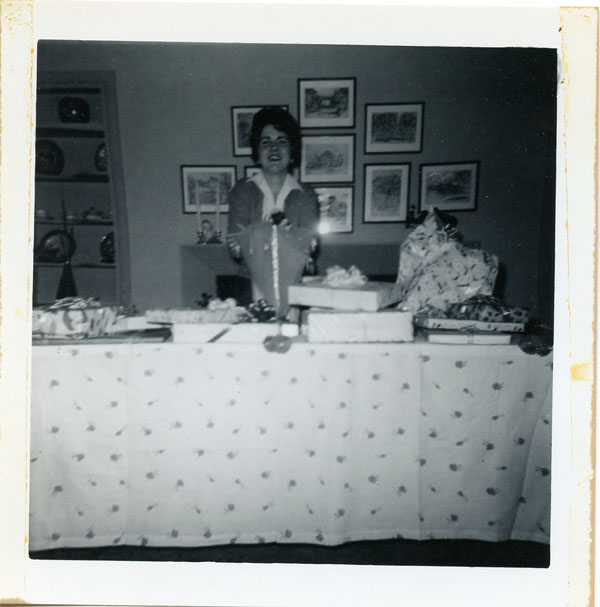 Suzanne Stratman with gifts, 1961